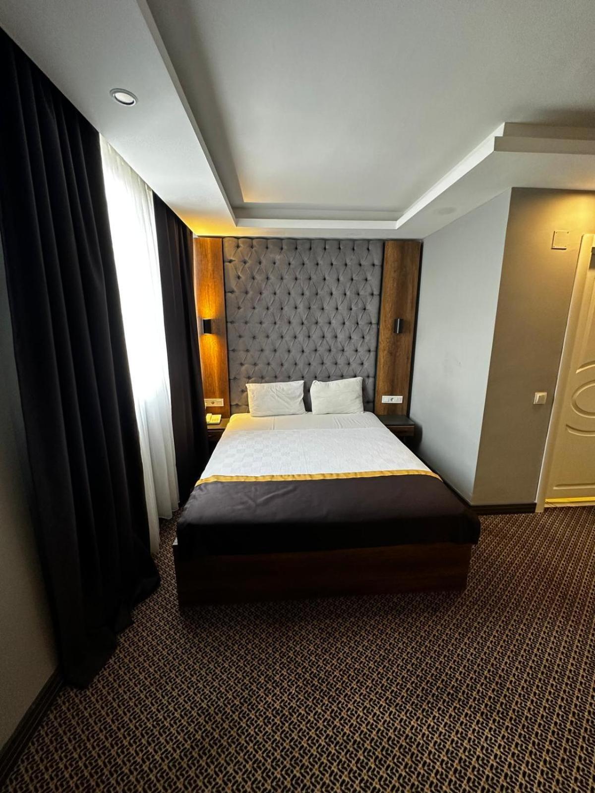 Eniza Hotel Mersin  Exterior foto